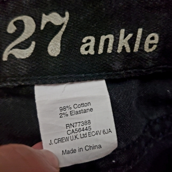 J. Crew Black Ankle Toothpick Jeans Size 27 Skinny Fitted Neutral Classic EUC - Picture 9 of 10